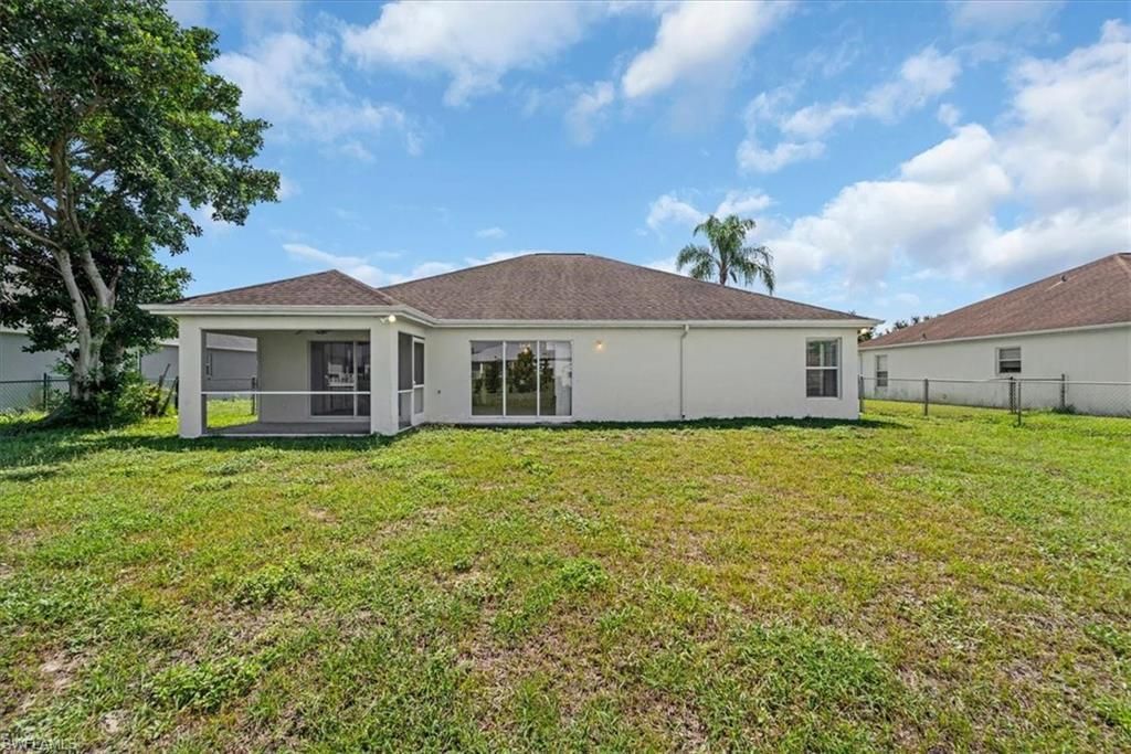 4664 Varsity Cir , Lehigh Acres, FL 33971 Photo