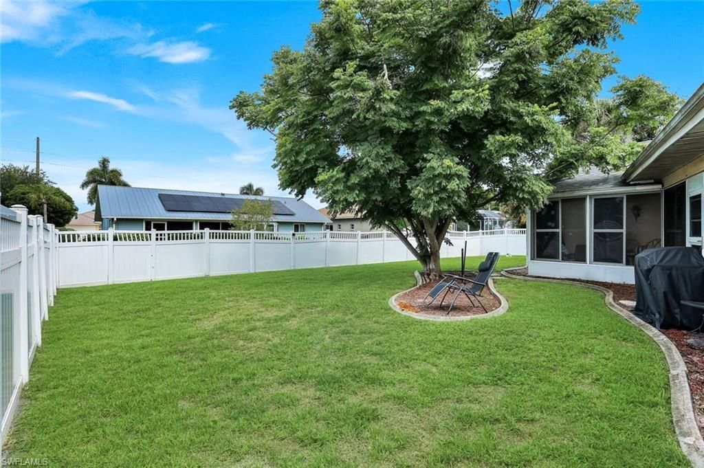 13481 Red Maple Cir, North Fort Myers, FL 33903 Photo