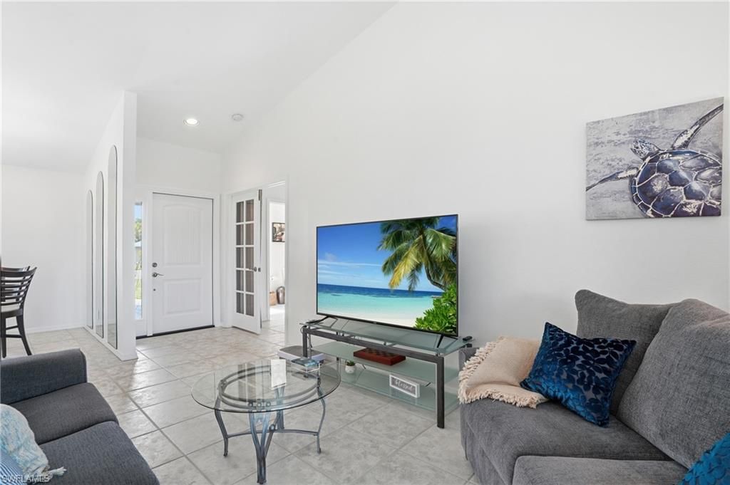 132 Bordeaux Cir, Naples, FL 34112 Photo