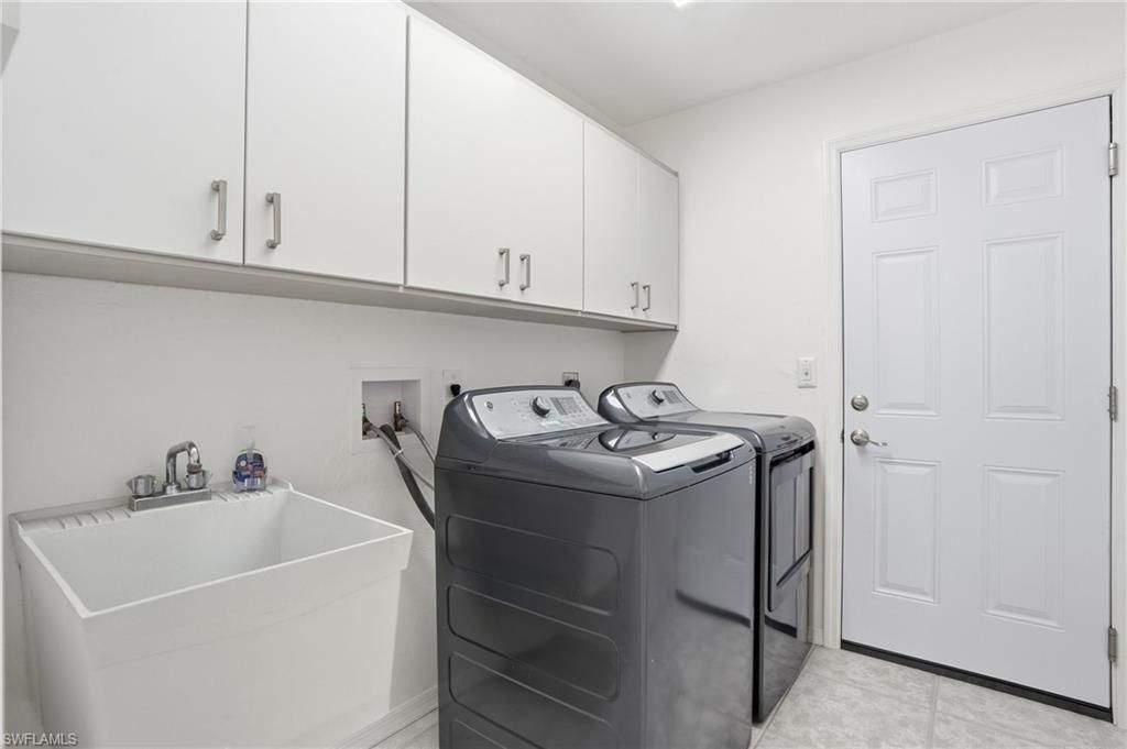 132 Bordeaux Cir, Naples, FL 34112 Photo