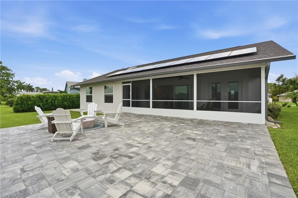 132 Bordeaux Cir, Naples, FL 34112 Photo