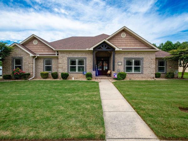 1200 Nature Way, Benton, AR 72019