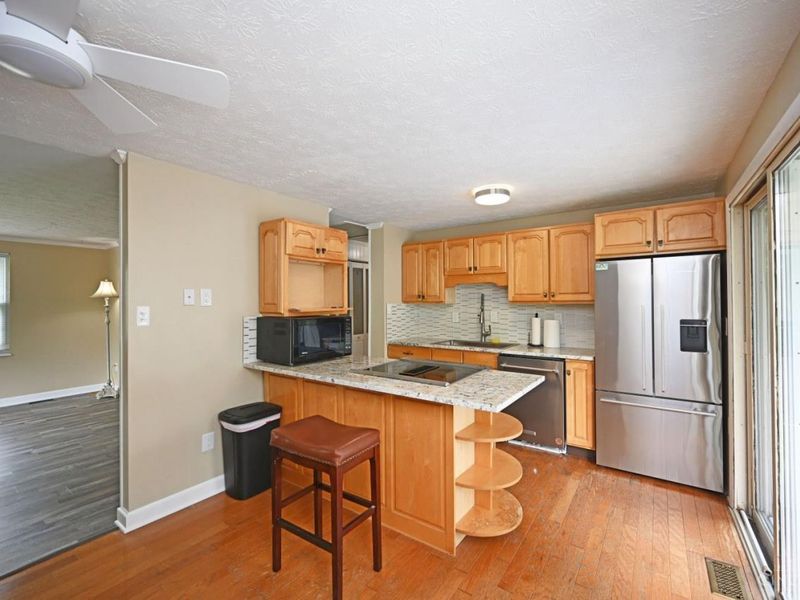 11786 Elkwood Drive, Forest Park, OH 45240 Photo 2