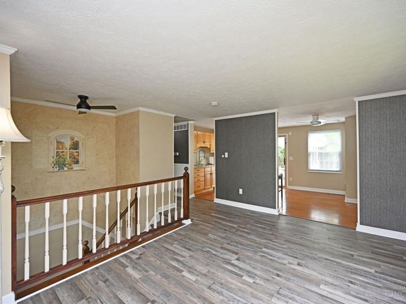 11786 Elkwood Drive, Forest Park, OH 45240 Photo 8
