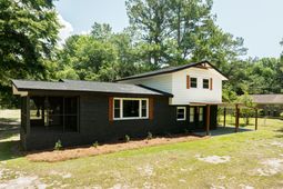 2102 N State Highway 35 photo 4