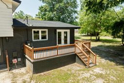2102 N State Highway 35 photo 4