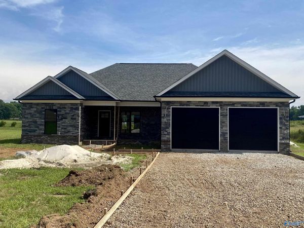 15133 Evans Road, Athens, AL 35611