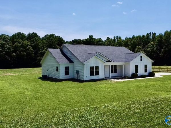 64 S Elliot Road, Ardmore, TN 38449