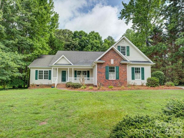 1527 Lavington Court , Gastonia, NC 28056