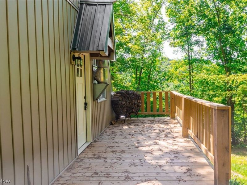6257 Caddy Road SW, Bowerston, OH 44695 Photo 9