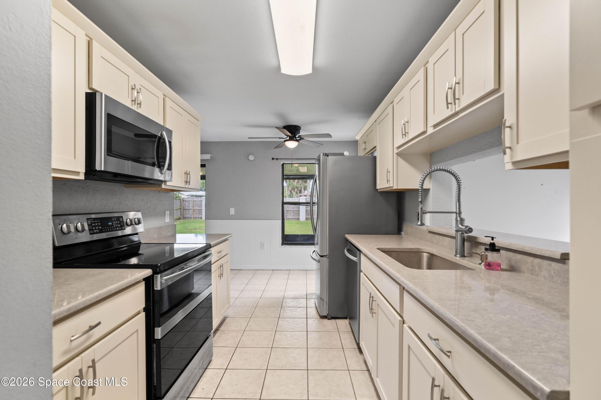 1624 Clover Circle , Melbourne, FL 32935 Photo