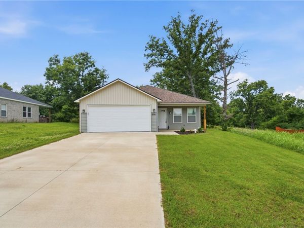 896 S Snyder Springs Loop , Watts, OK 74964
