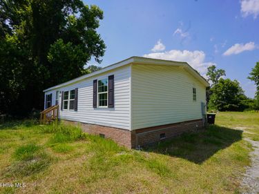 2929 W Timberlake Boulevard , Robersonville, NC 27871