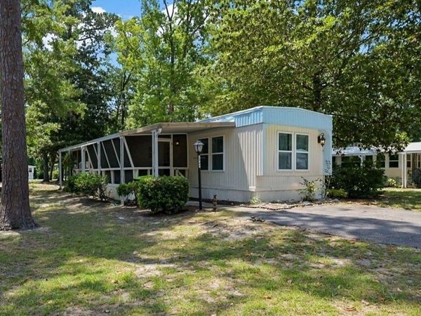 2945 Clemson Dr. , Murrells Inlet, SC 29576