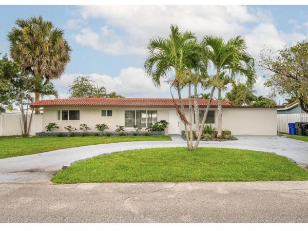 1740 NE 64th Street, Fort Lauderdale, FL 33334