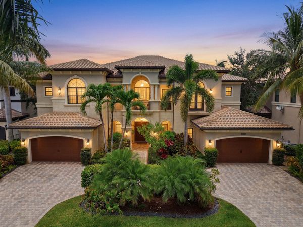 16907 Crown Bridge Drive, Delray Beach, FL 33446