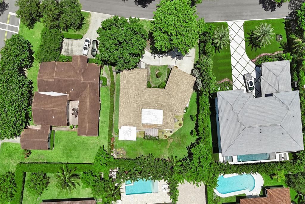 5 Gatehouse Road, Sea Ranch Lakes, FL 33308 Photo