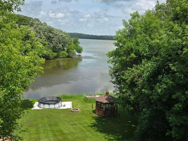 2502 S Shore Drive , Albert Lea, MN 56007