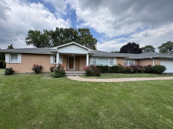 7450 Webster Street, Downers Grove, IL 60516