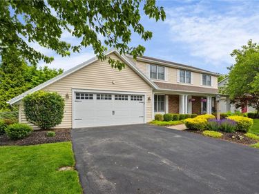 51 Black Spruce Court, Rochester, NY 14616