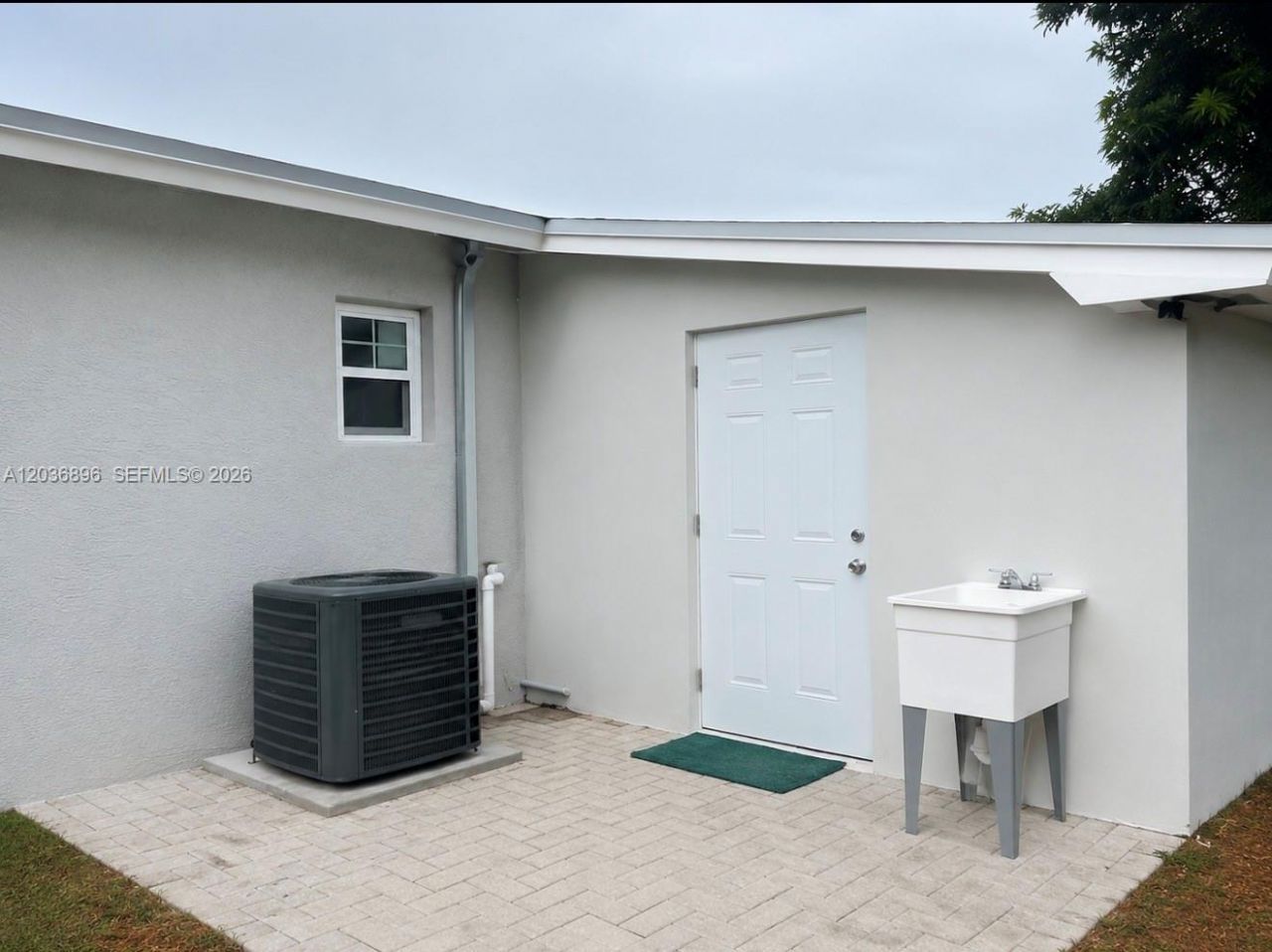 3040 NW 20th St , Fort Lauderdale, FL 33311 Photo