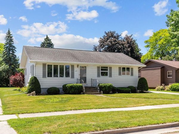 606 BRAGG STREET, Fond Du Lac, WI 54935