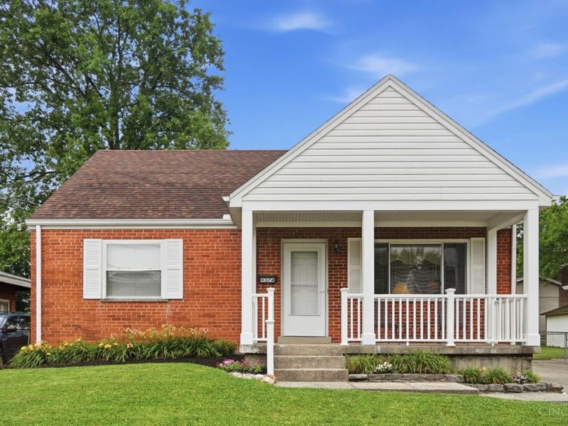 9374 Silva Drive, Cincinnati, OH 45251 Photo 1