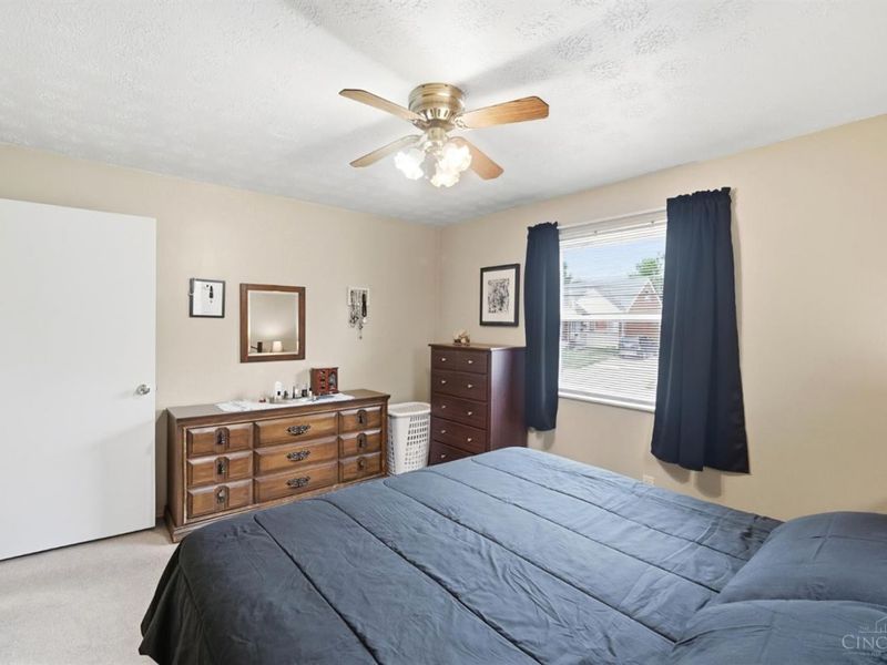 9374 Silva Drive, Cincinnati, OH 45251 Photo 11