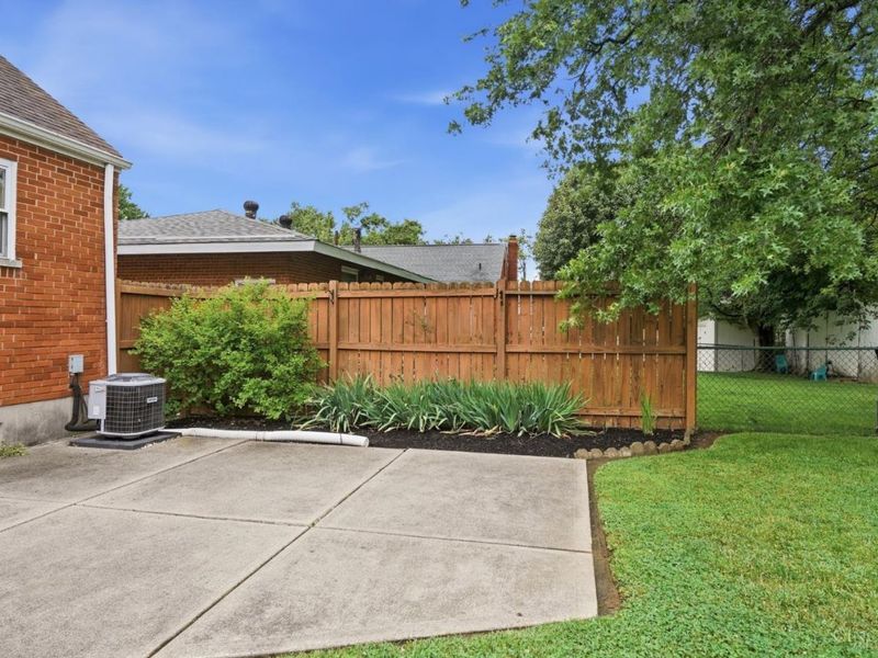 9374 Silva Drive, Cincinnati, OH 45251 Photo 19