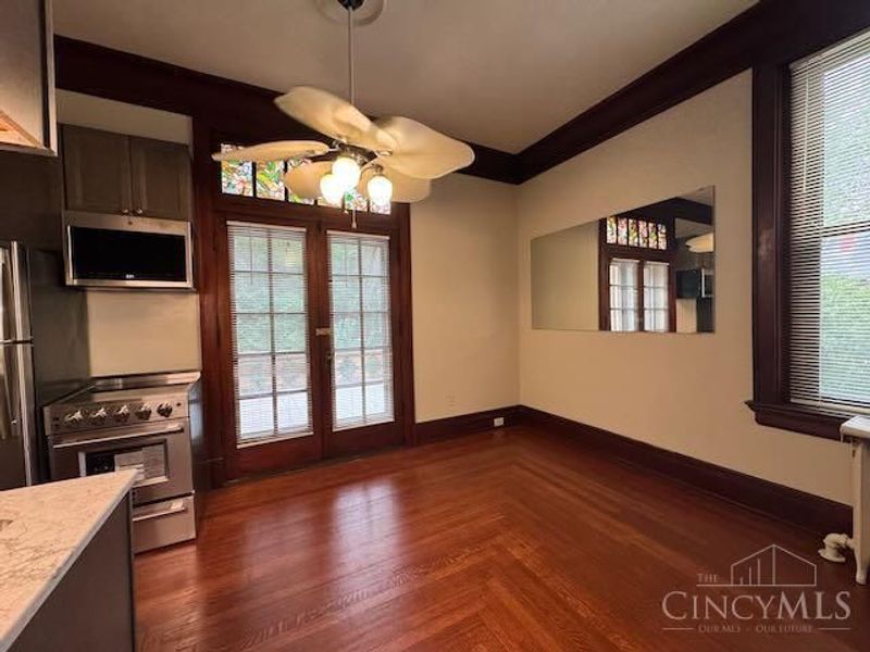 230 Rockdale Avenue, Cincinnati, OH 45229 Photo 4