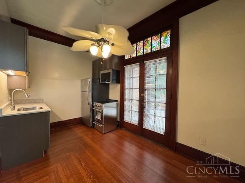 230 Rockdale Avenue, Cincinnati, OH 45229 Photo 5