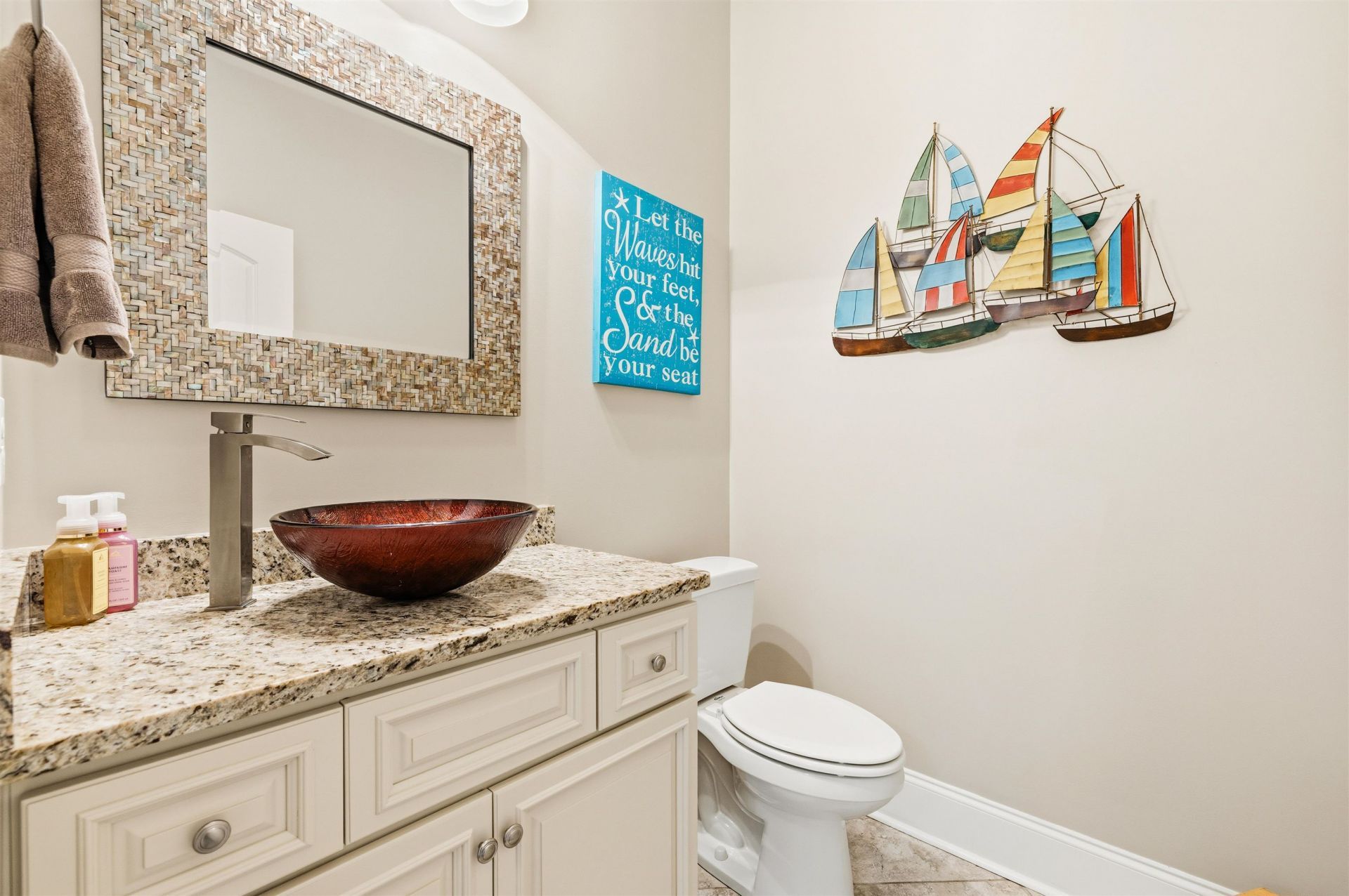 449 Saint Julian Ln. Photo 15