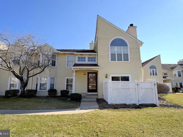 212 MILL RUN COURT, HIGHTSTOWN, NJ 08520