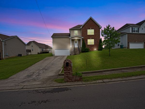 1103 Harmony Ln , La Vergne, TN 37086