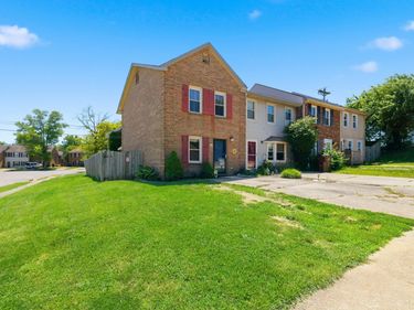 112 Strawberry Lane, Nicholasville, KY 40356