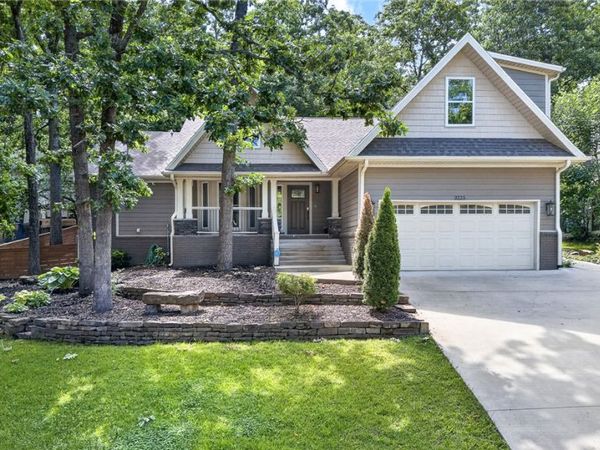 3225 N Kings Cross , Fayetteville, AR 72703