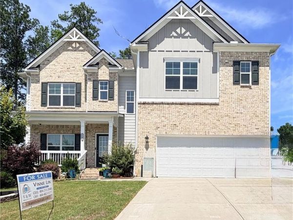 5100 Woodline View Circle , Auburn, GA 30011
