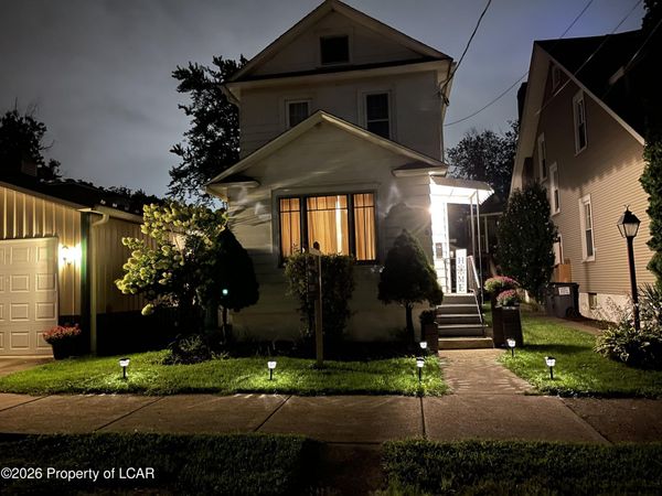 107 Washington Street, West Pittston, PA 18643
