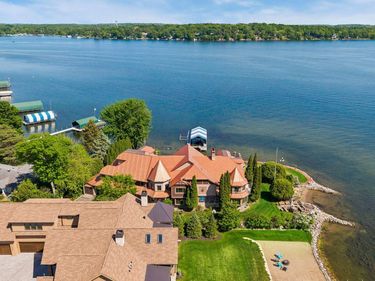 4100 Enchanted Lane , Mound, MN 55364