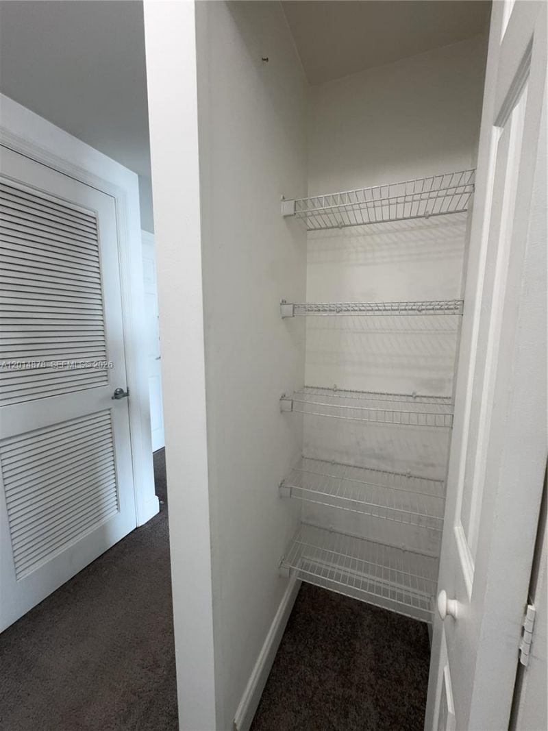 140 S Dixie Hwy , Unit 933, Hollywood, FL 33020 Photo