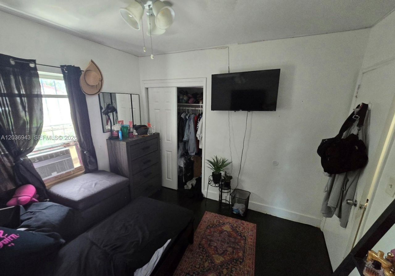 1225 NW 127th St, North Miami, FL 33167 Photo