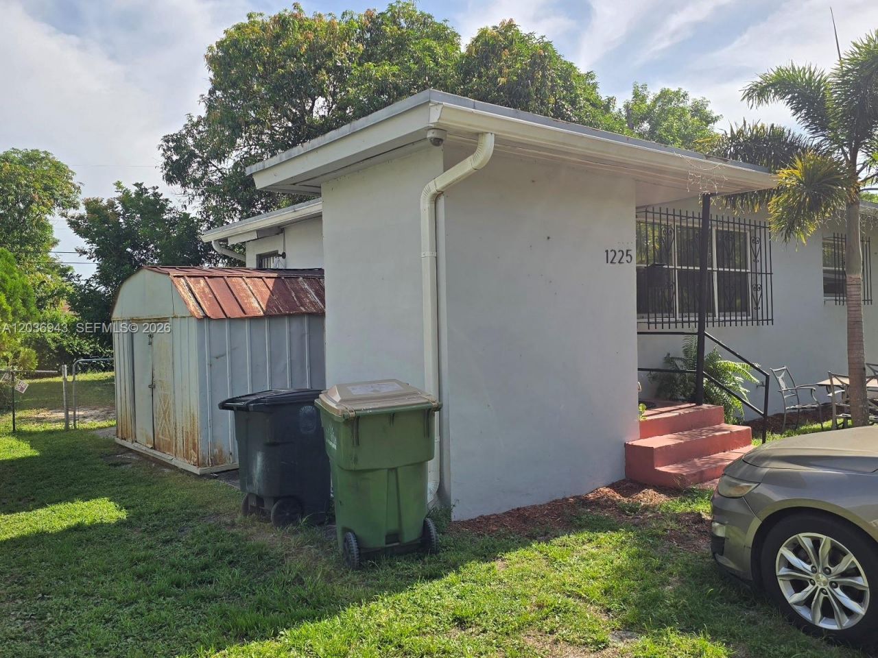 1225 NW 127th St, North Miami, FL 33167 Photo
