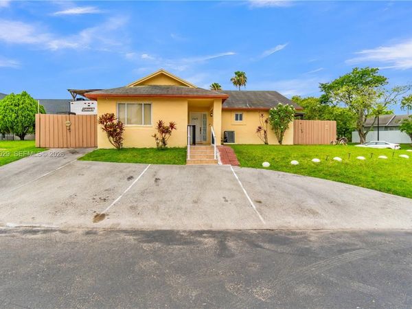 13572 SW 285th Ter , Homestead, FL 33033