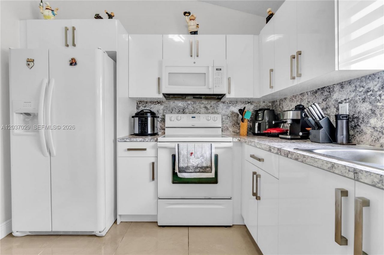 13572 SW 285th Ter, Homestead, FL 33033 Photo