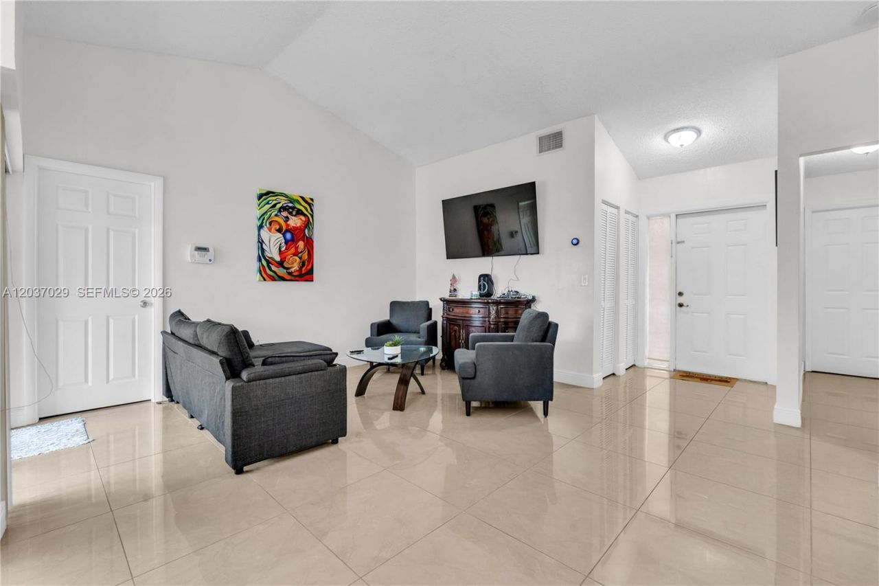 13572 SW 285th Ter, Homestead, FL 33033 Photo