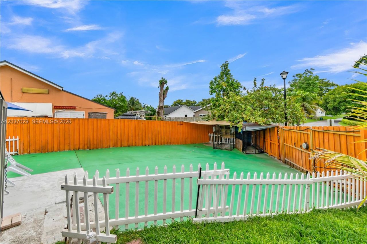 13572 SW 285th Ter, Homestead, FL 33033 Photo