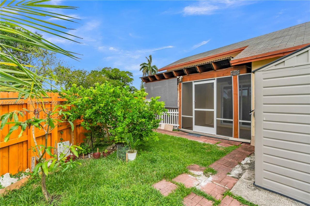 13572 SW 285th Ter, Homestead, FL 33033 Photo