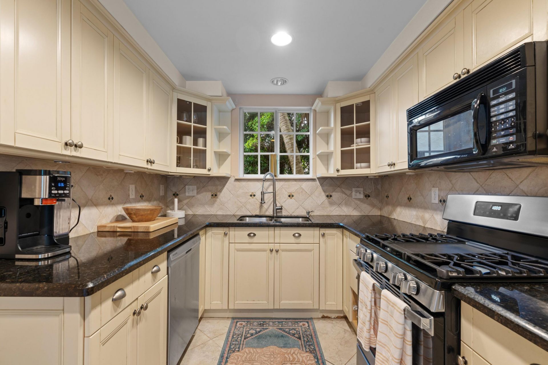 217 Lytton Court, West Palm Beach, FL 33405 Photo