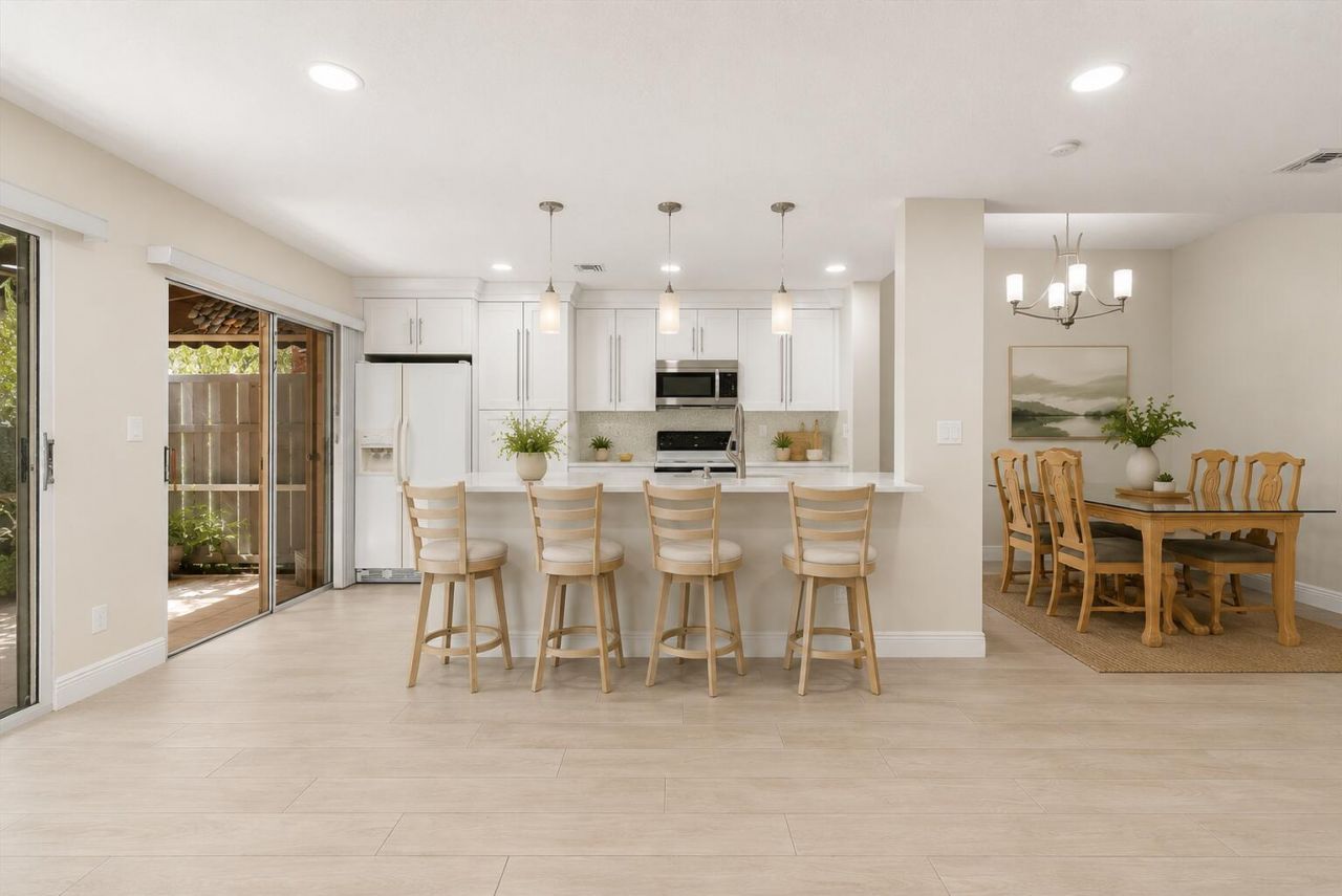 21400 Tudor Drive, Boca Raton, FL 33486 Photo
