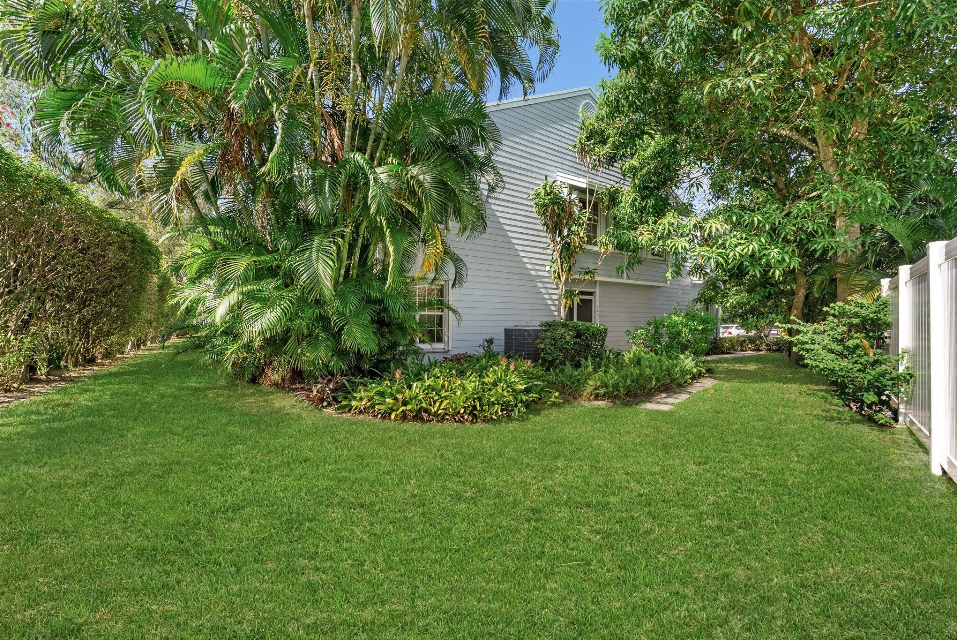 21400 Tudor Drive, Boca Raton, FL 33486 Photo